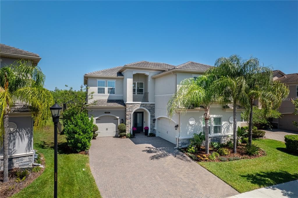31105 CHESAPEAKE BAY DRIVE WESLEY CHAPEL, FL 33543