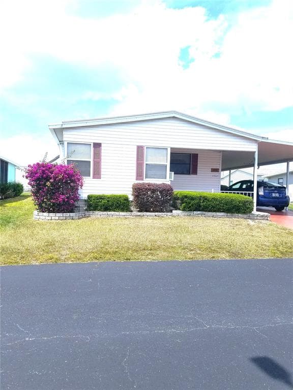 37621 ROSALITA AVENUE ZEPHYRHILLS, FL 33541