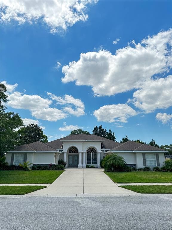 3284 CEDAR CREST LOOP SPRING HILL, FL 34609