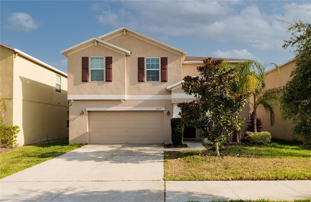 7249 SOMERSET POND DRIVE