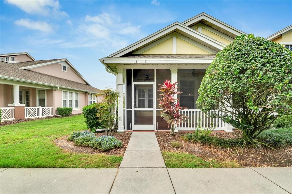 213 SELA COVE CIRCLE APOLLO BEACH, FL 33572