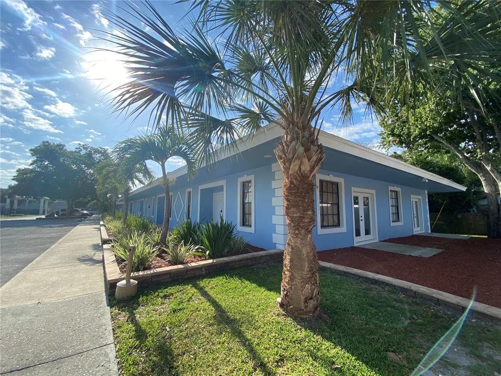 2561 NURSERY ROAD UNIT C CLEARWATER, FL 33764