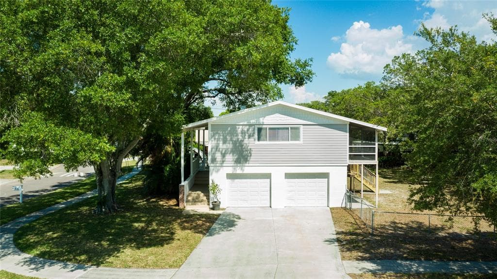 7214 DANBURY WAY CLEARWATER, FL 33764
