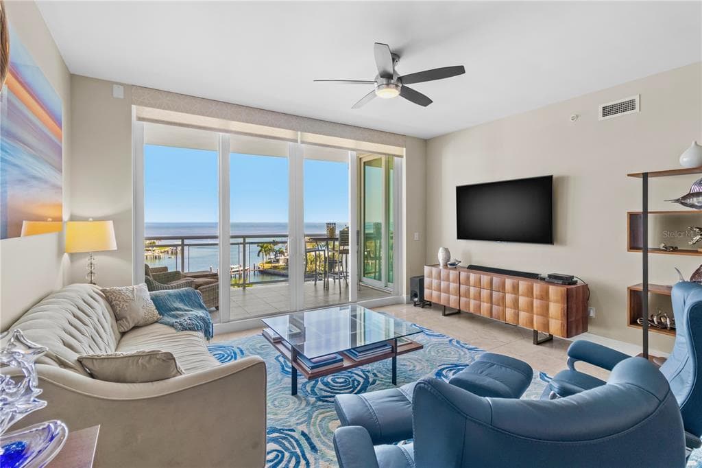 1325 SNELL ISLE BOULEVARD NE UNIT 708 ST PETERSBURG, FL 33704