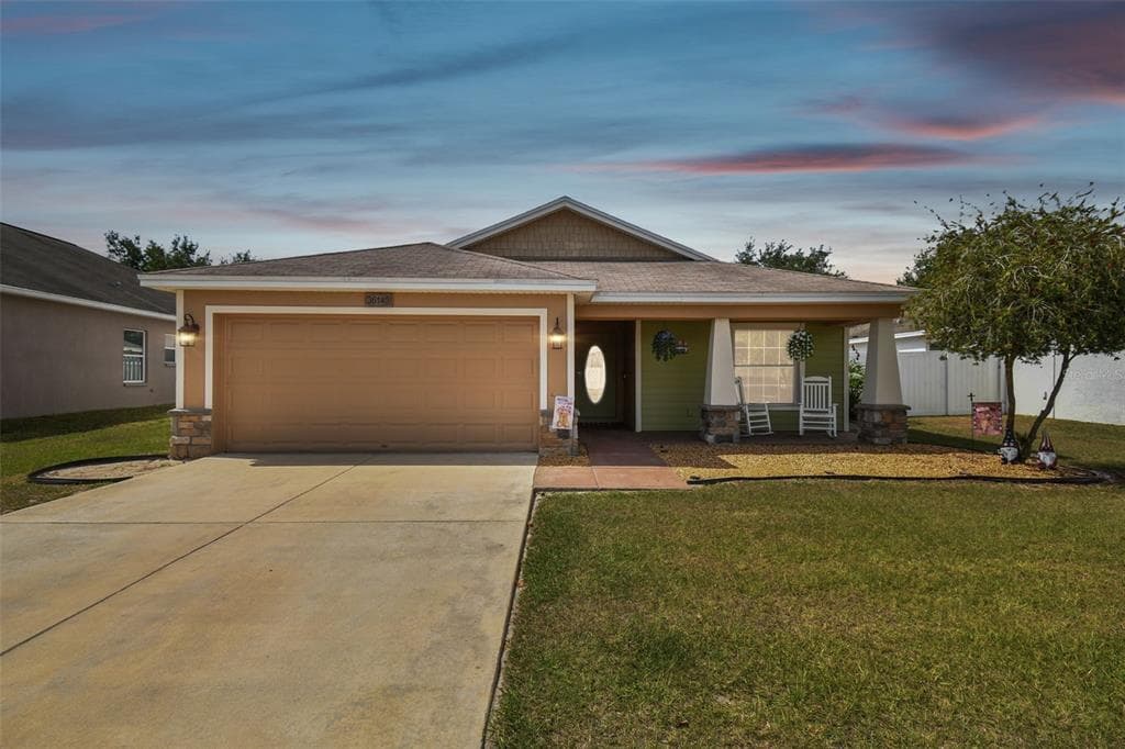 36140 SHADY BLUFF LOOP ZEPHYRHILLS, FL 33541