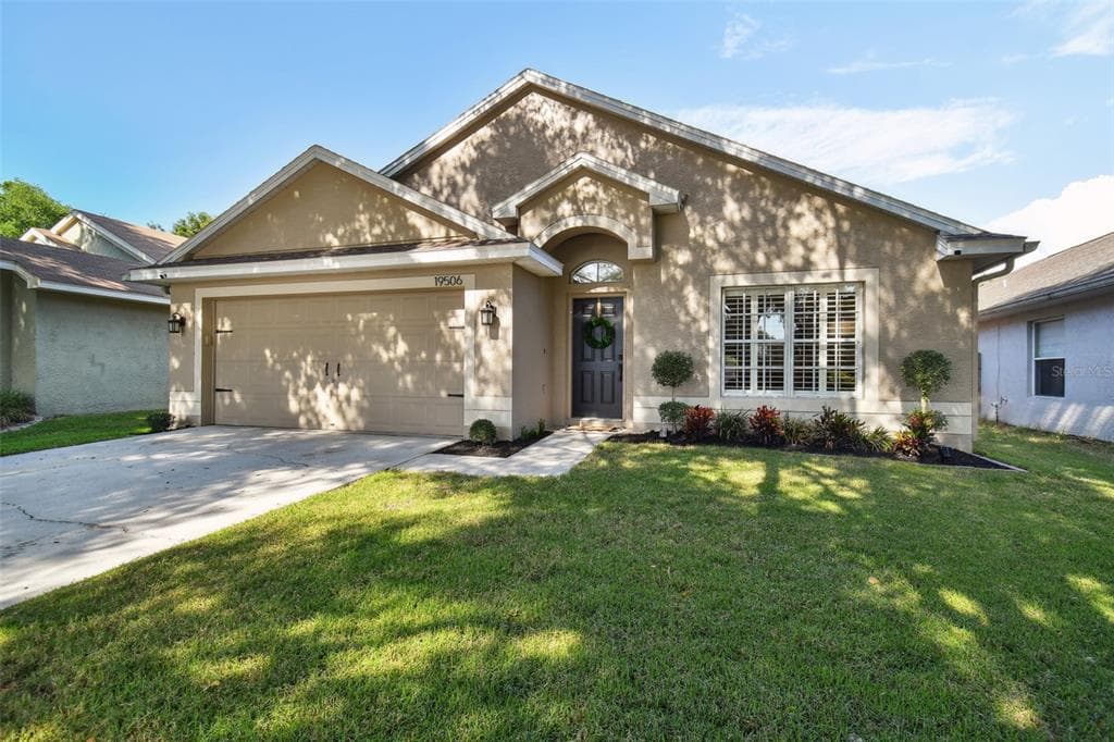 19506 MORDEN BLUSH DRIVE LUTZ, FL 33558