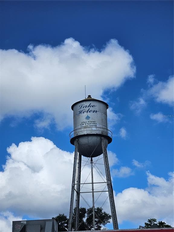 W OHIO AVENUE LAKE HELEN, FL 32744