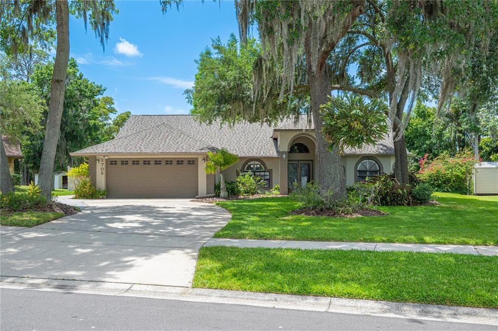 2705 KALA LANE PLANT CITY, FL 33563