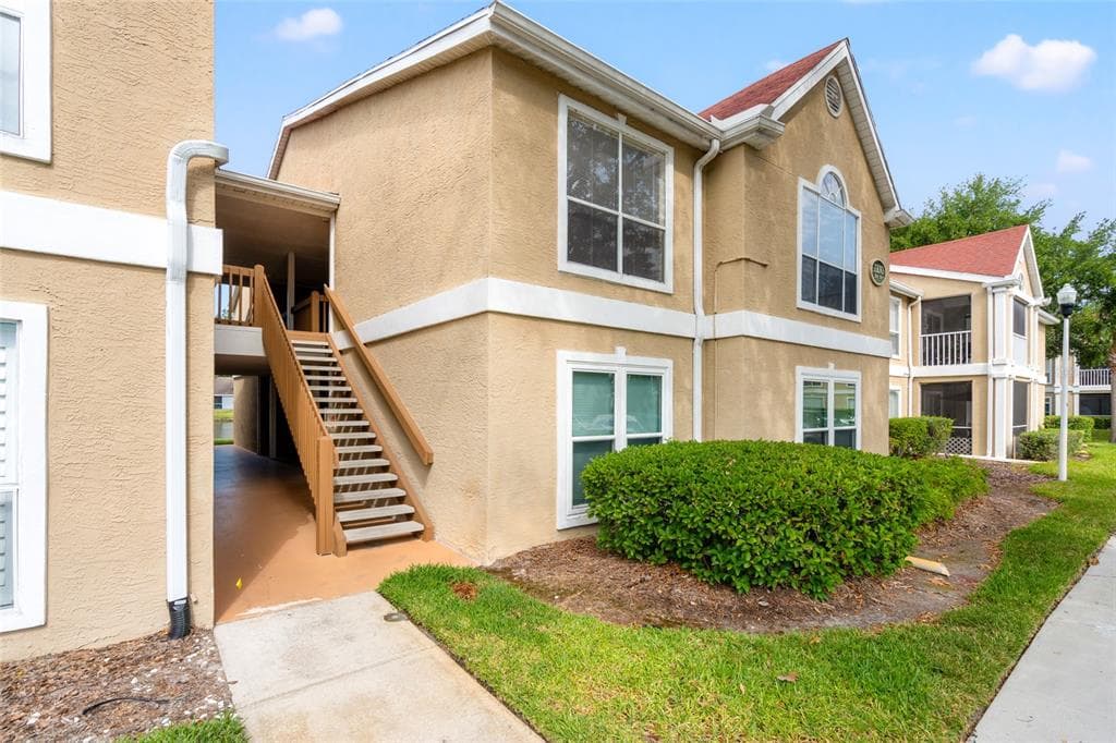 9481 HIGHLAND OAK DRIVE UNIT 1113 TAMPA, FL 33647