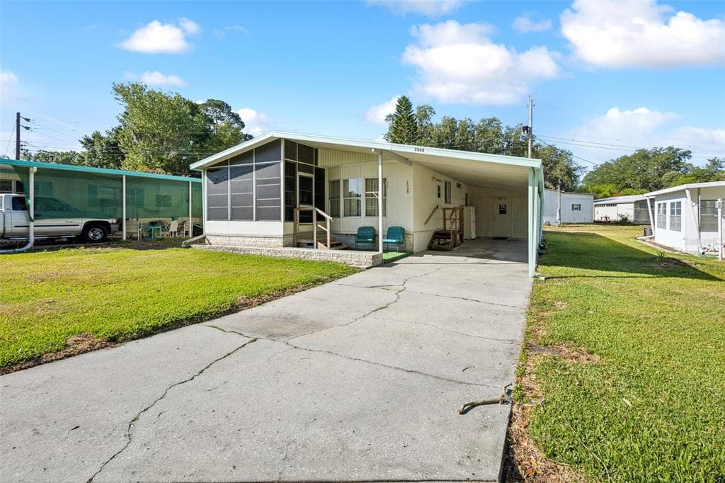 2068 SCENIC VIEW BEND LAKELAND, FL 33810