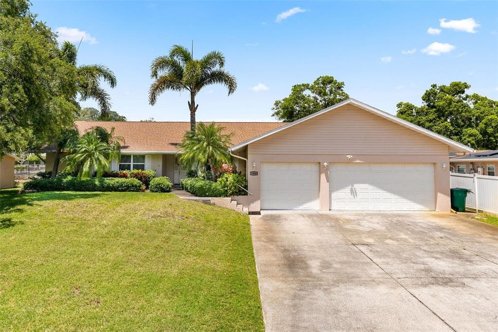 1856 REDCOAT LANE CLEARWATER, FL 33764