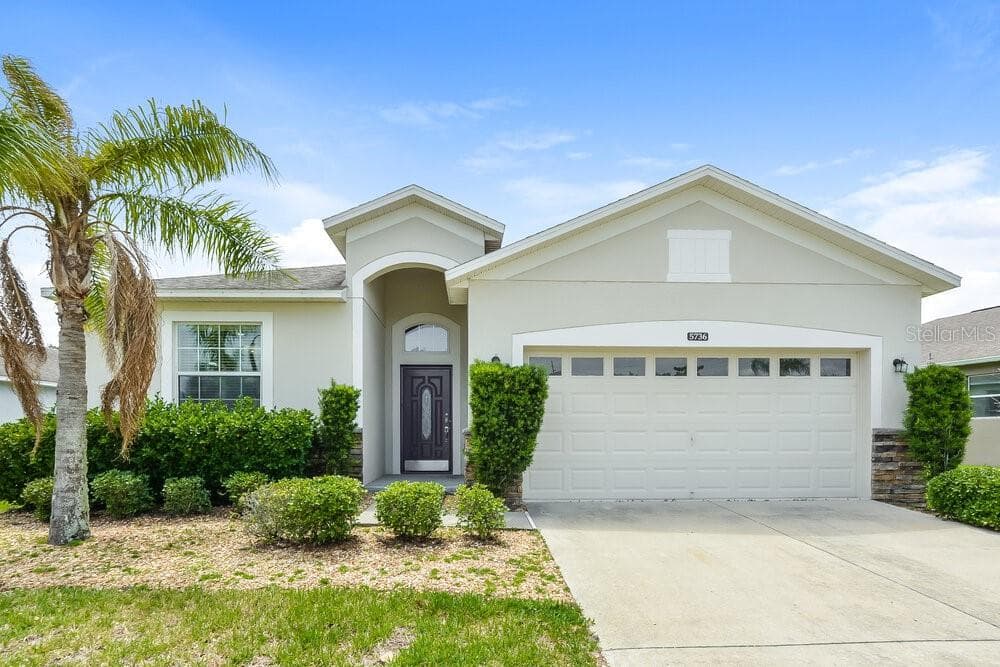 5736 COQUYT DRIVE MOUNT DORA, FL 32757