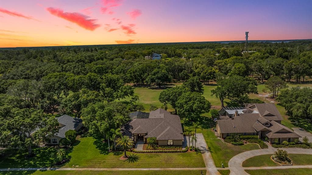 2726 ST ANDREWS BOULEVARD TARPON SPRINGS, FL 34688