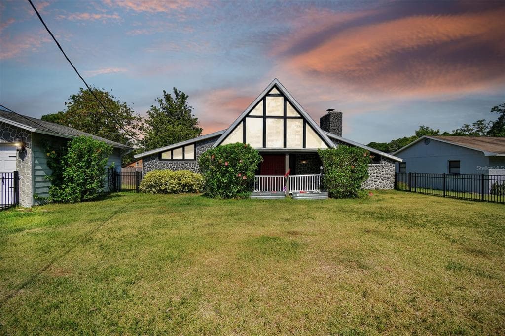 2606 LITTLE ROAD VALRICO, FL 33596