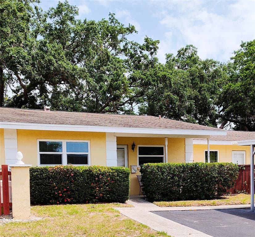 1024 DE SOTO DR UNIT 2