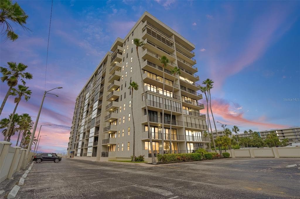 5396 GULF BOULEVARD UNIT 801 ST PETE BEACH, FL 33706