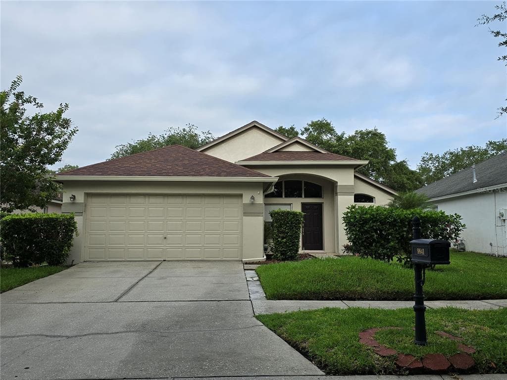 9841 BAYBORO BRIDGE DR TAMPA, FL 33626