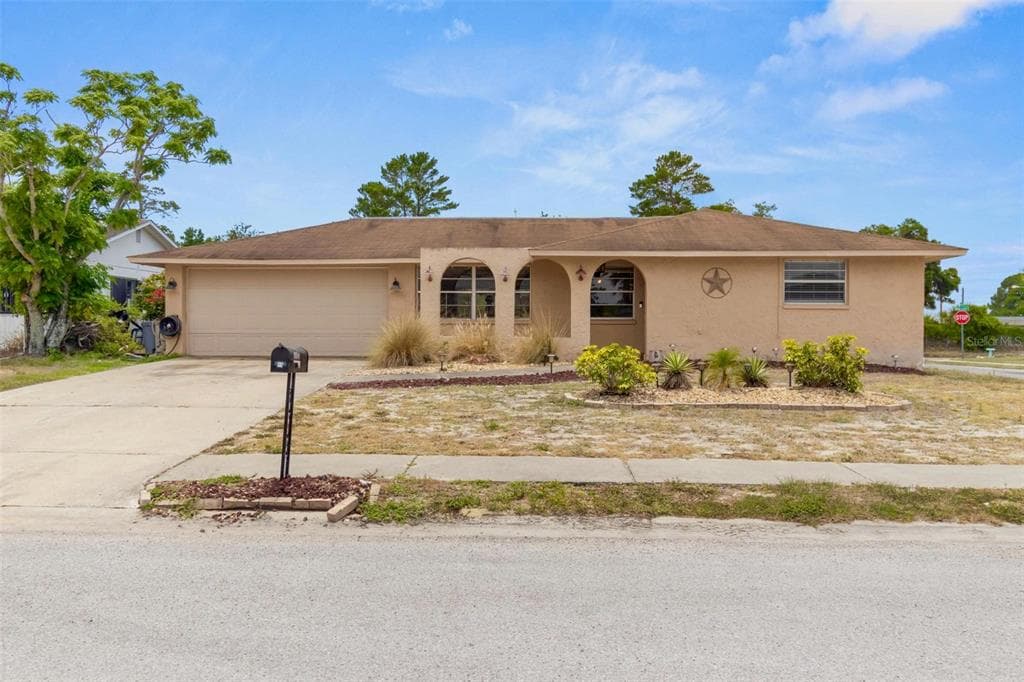 8750 HEMLOCK LANE