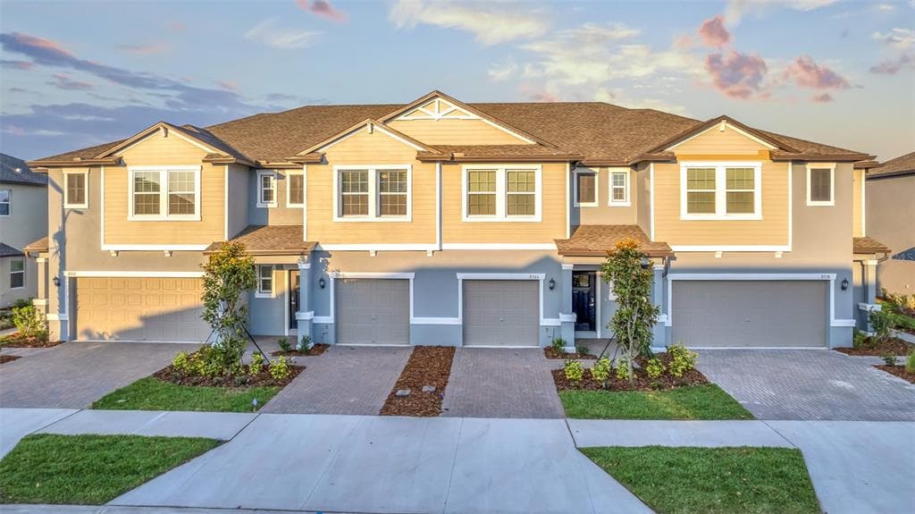 8948 GALLANTREE PLACE LAND O LAKES, FL 34637