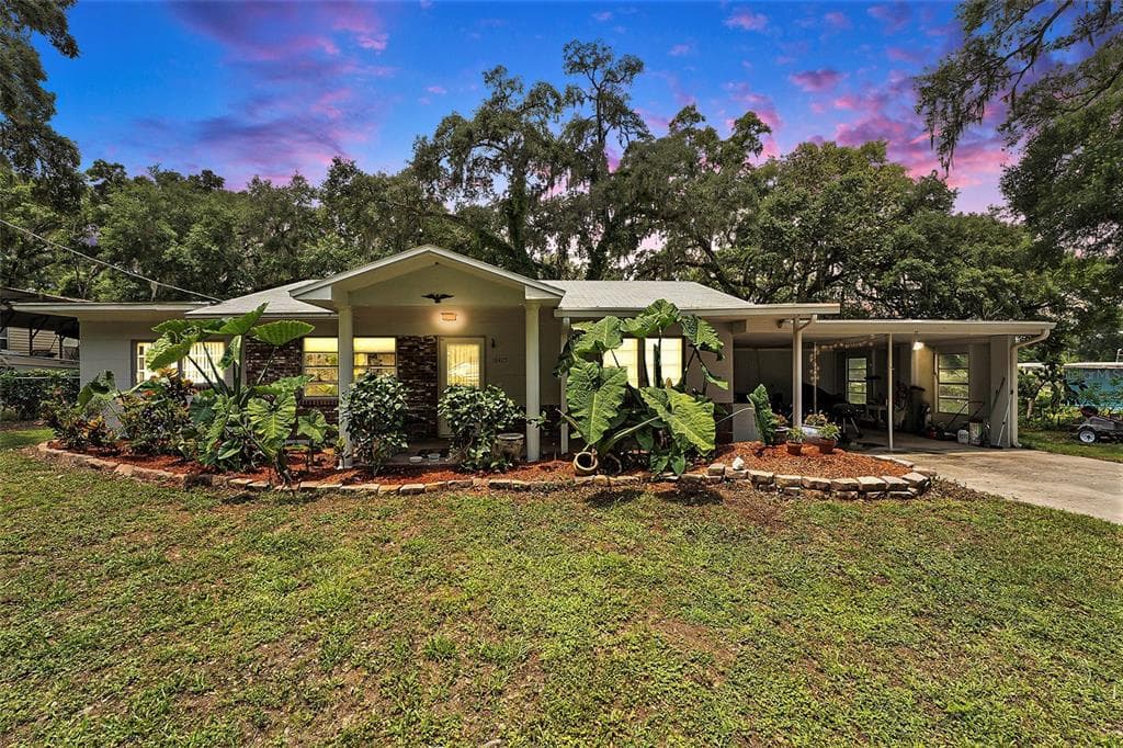 18425 LAWRENCE ROAD DADE CITY, FL 33523