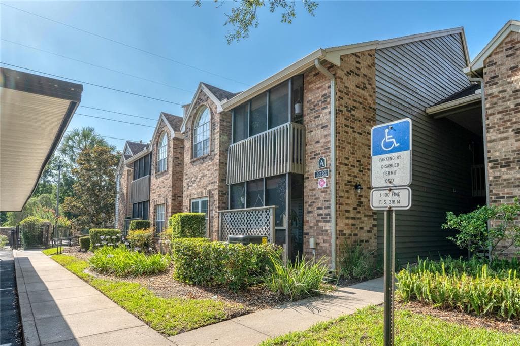 2500 WINDING CREEK BOULEVARD UNIT A102 CLEARWATER, FL 33761