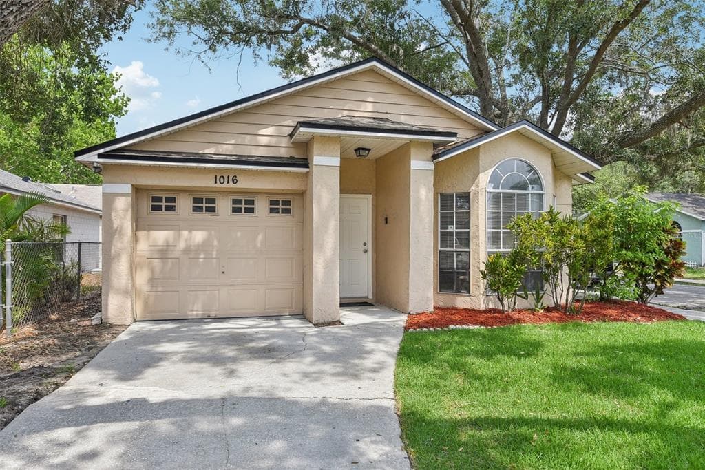 1016 HAMLET DR MAITLAND, FL 32751
