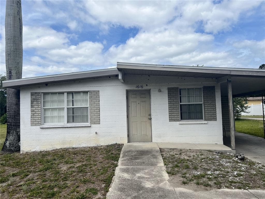 1616 15TH STREET E BRADENTON, FL 34208