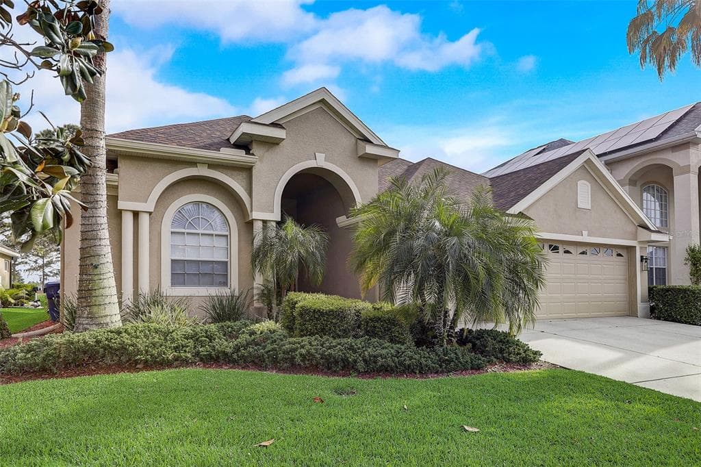 23338 DINHURST CT LAND O LAKES, FL 34639