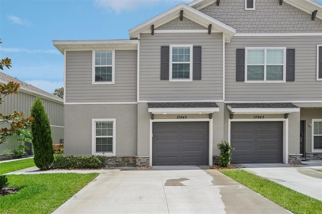 10945 QUICKWATER COURT RIVERVIEW, FL 33569