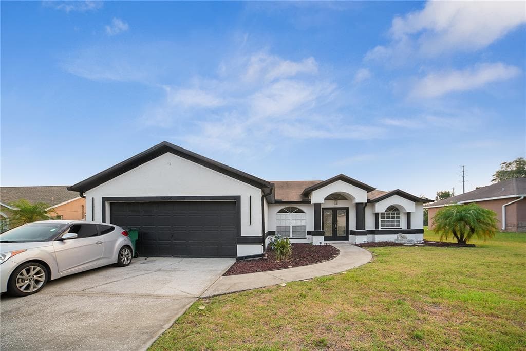 6935 STEPHENS PATH ZEPHYRHILLS, FL 33542