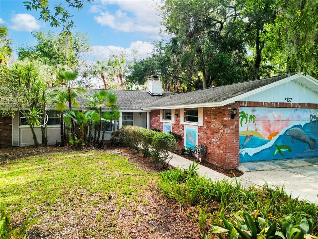5137 MILLER BAYOU DRIVE PORT RICHEY, FL 34668