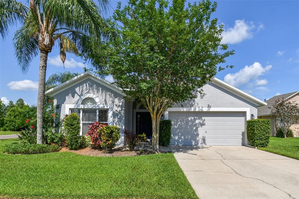1010 LA CRESCENT COURT