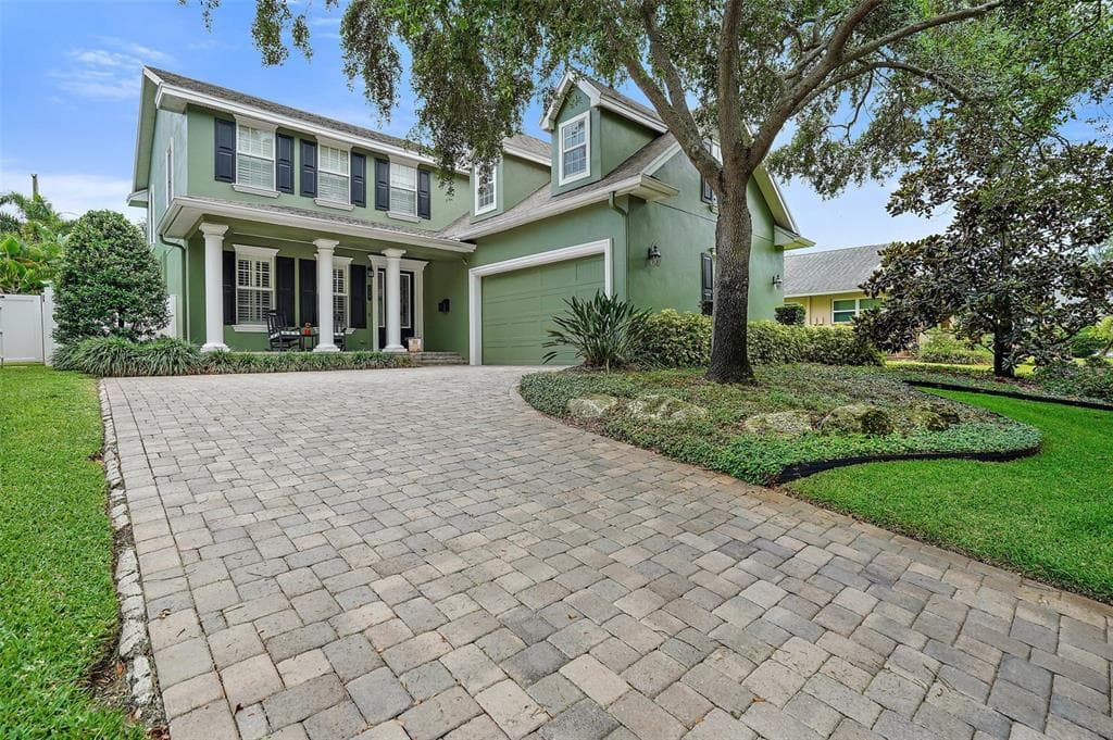 758 35TH AVENUE N ST PETERSBURG, FL 33704