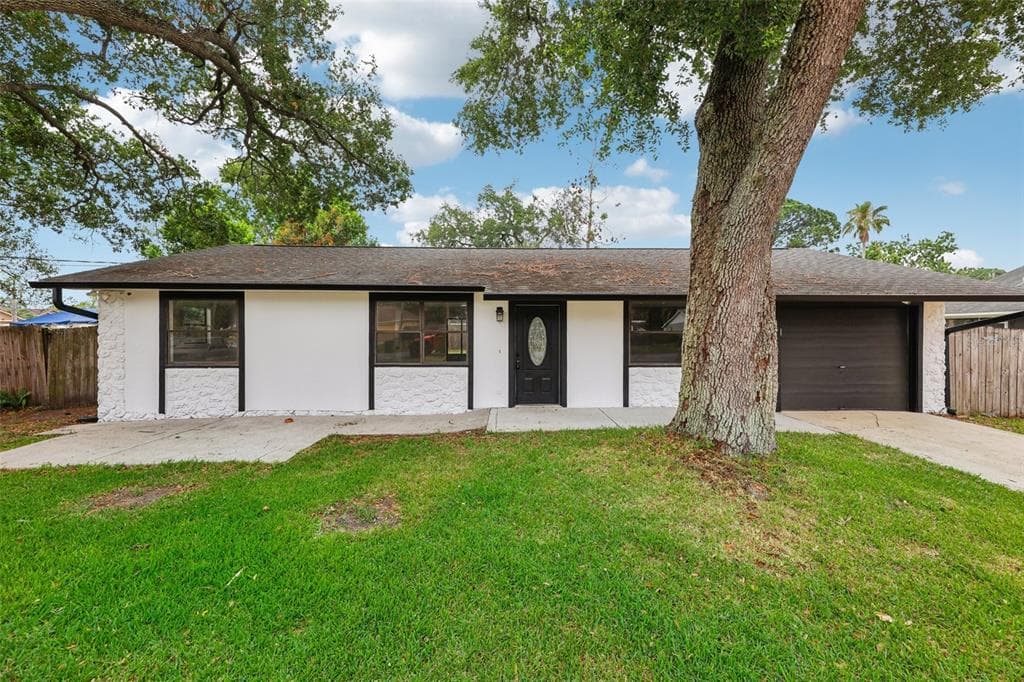 5425 CARRICK ROAD COCOA, FL 32927