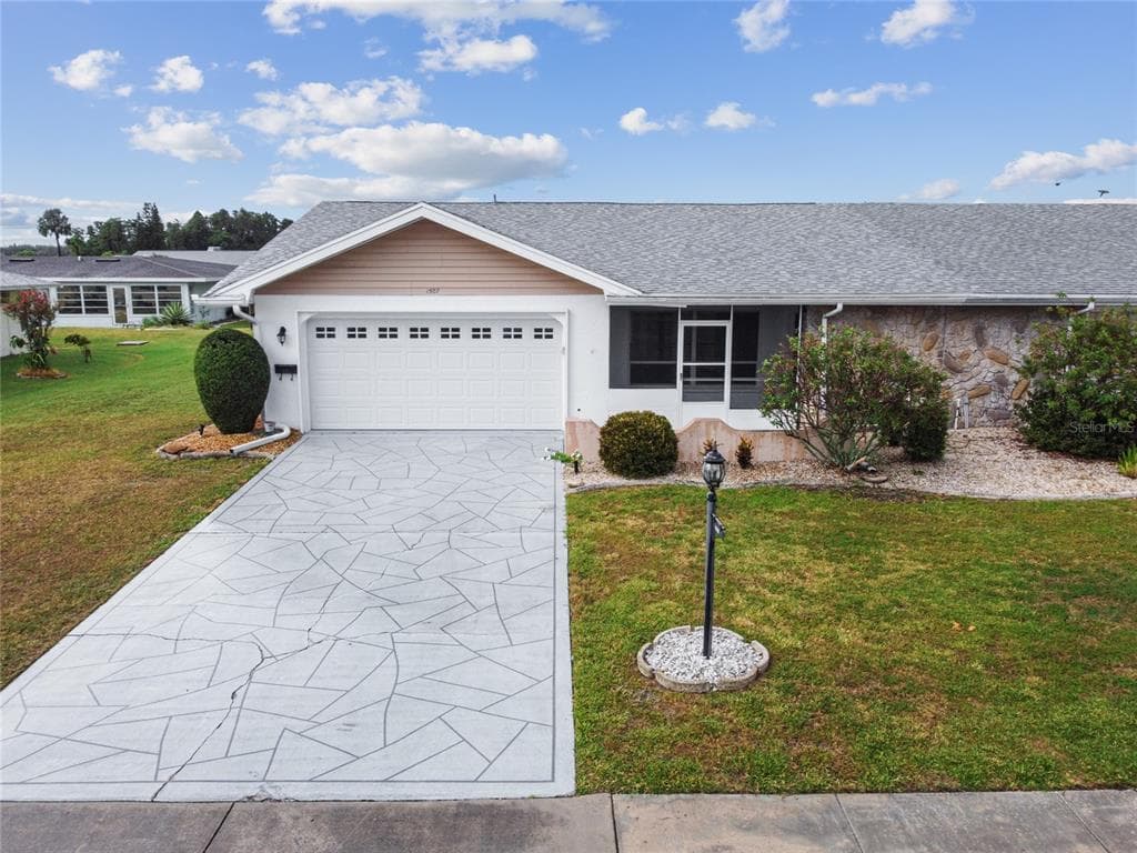 1507 DEDHAM DRIVE SUN CITY CENTER, FL 33573
