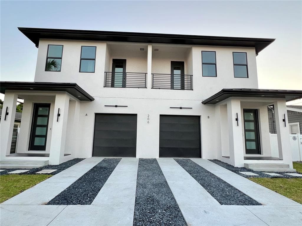 206 N TAMPANIA AVENUE UNIT A TAMPA, FL 33609