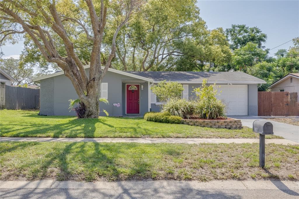 1451 BOOKMAN DRIVE HOLIDAY, FL 34690