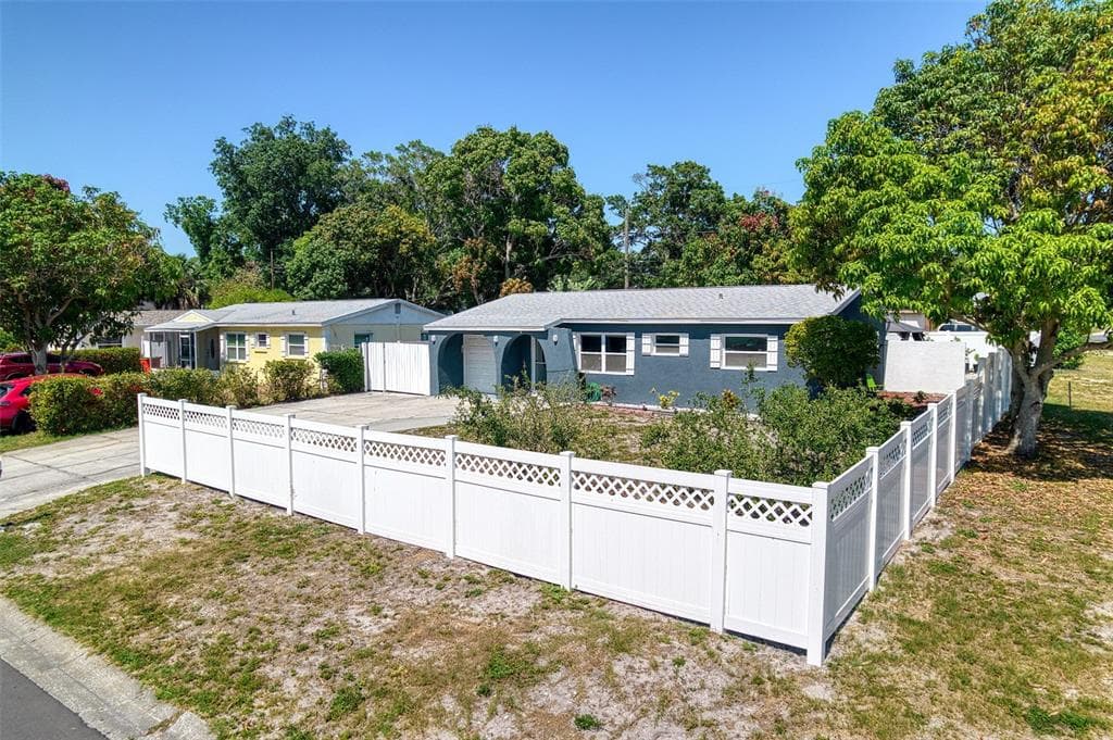 13601 120TH STREET LARGO, FL 33778
