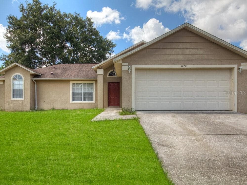 1178 MONTEAGLE CIRCLE APOPKA, FL 32712