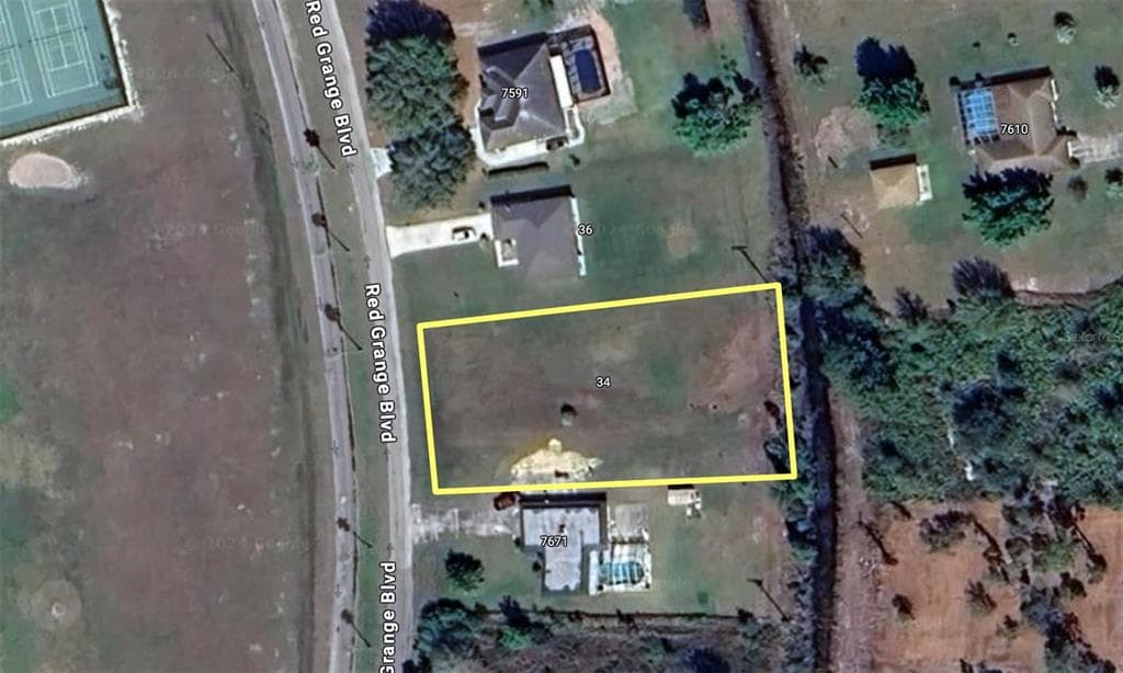 34 RED GRANGE BOULEVARD INDIAN LAKE ESTATES, FL 33855