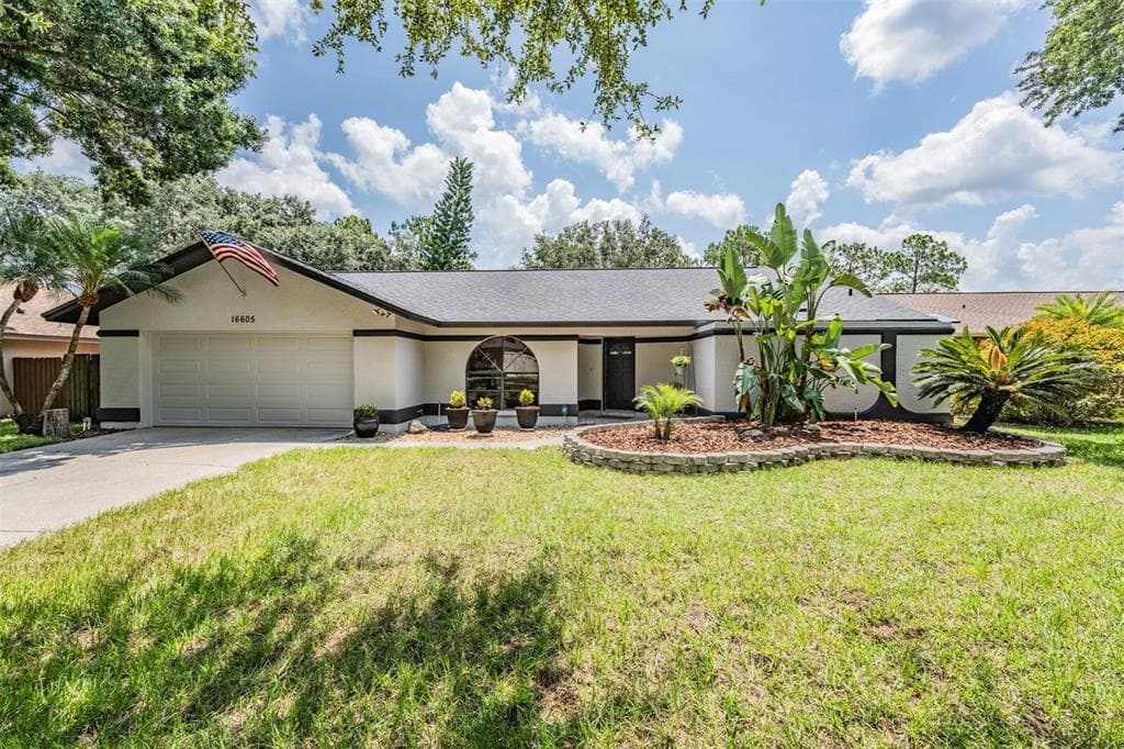 16605 E COURSE DRIVE TAMPA, FL 33624