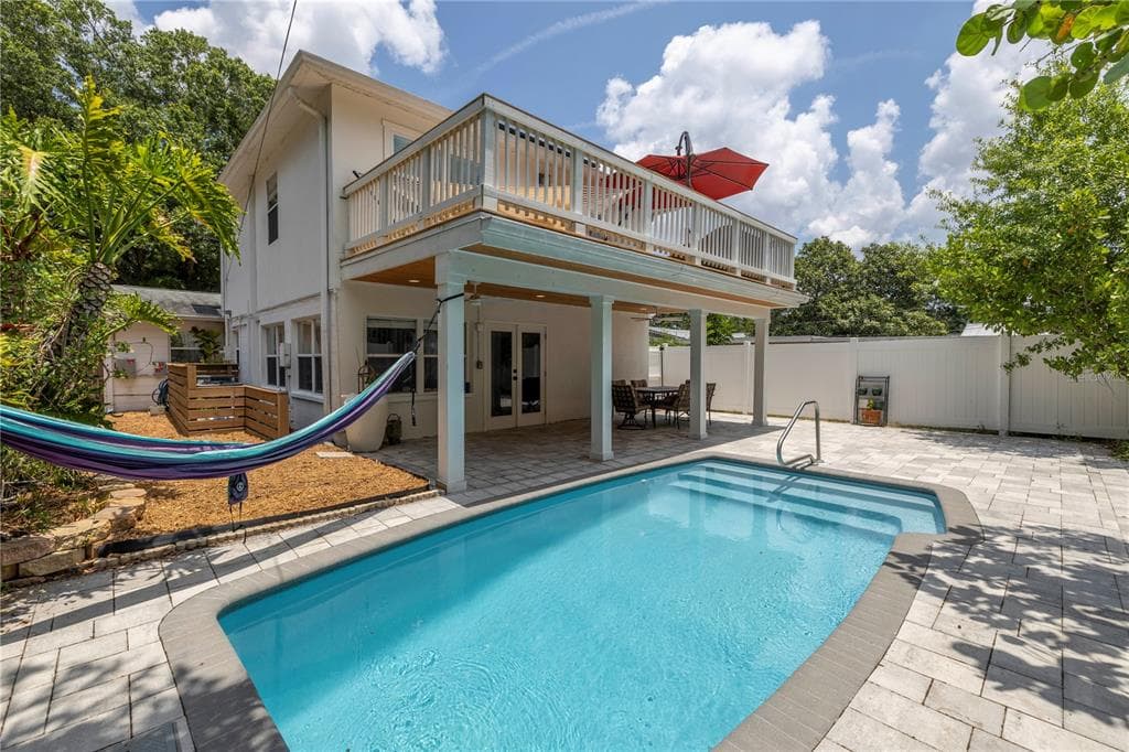 1026 47TH AVENUE N ST PETERSBURG, FL 33703