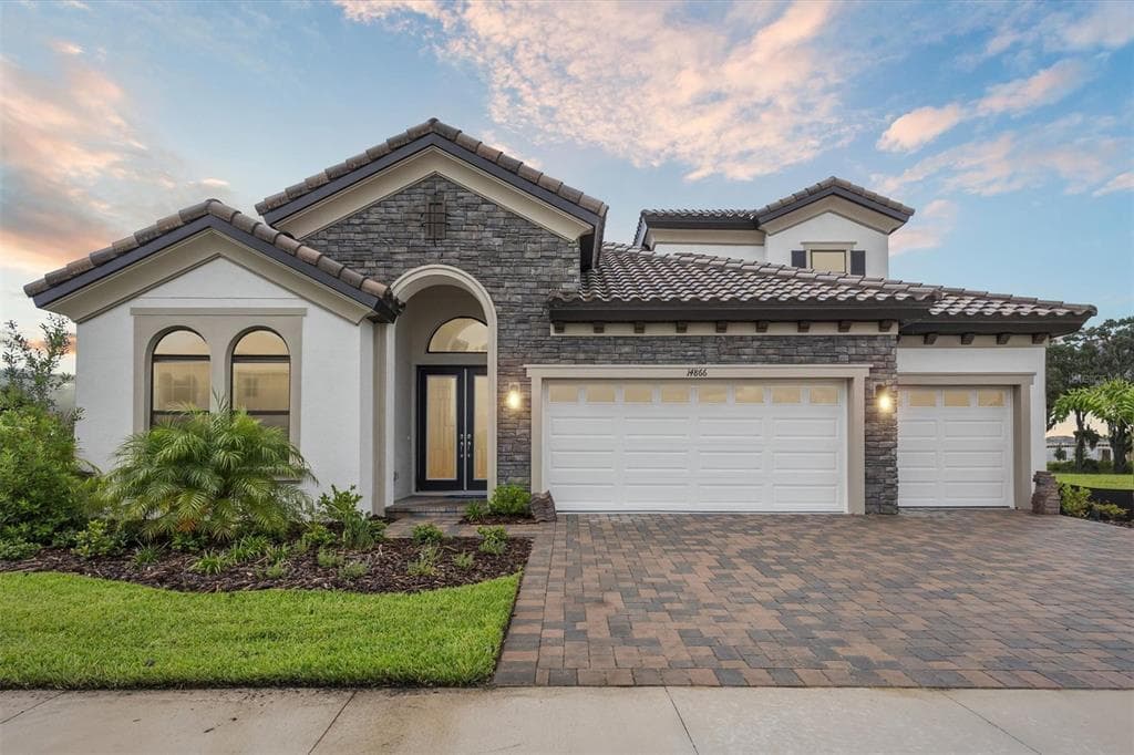 14866 RIDER PASS DRIVE LITHIA, FL 33547