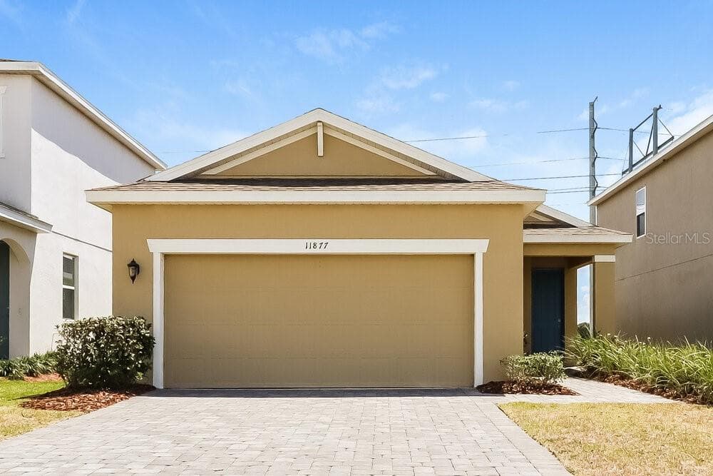 11877 BRIGHTON KNOLL LOOP RIVERVIEW, FL 33579