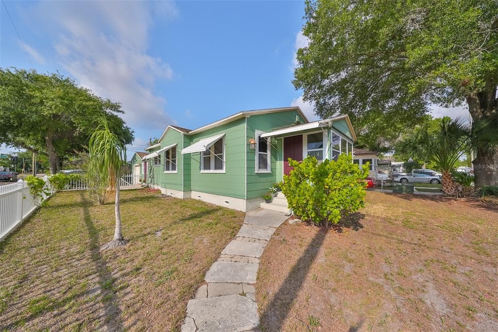 2800 10TH AVENUE N ST PETERSBURG, FL 33713