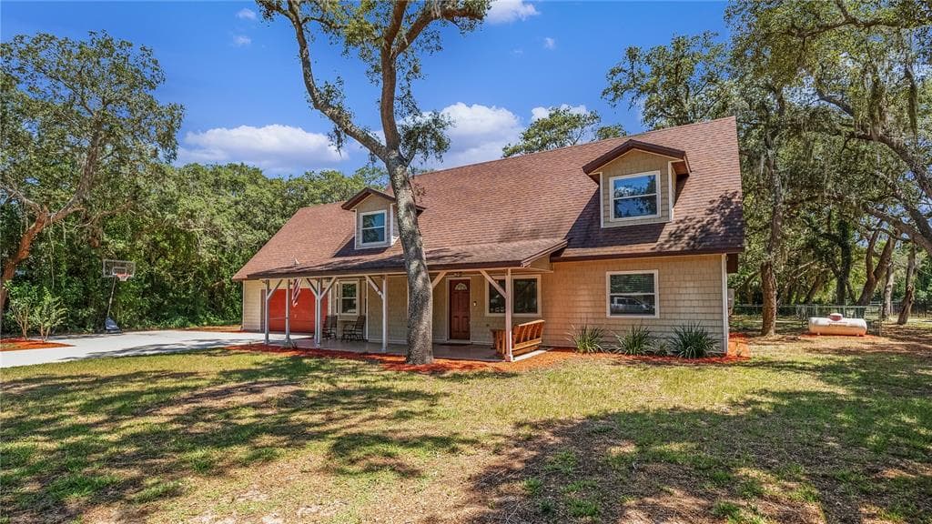 3648 TWISTED OAK COURT LAKE WALES, FL 33898