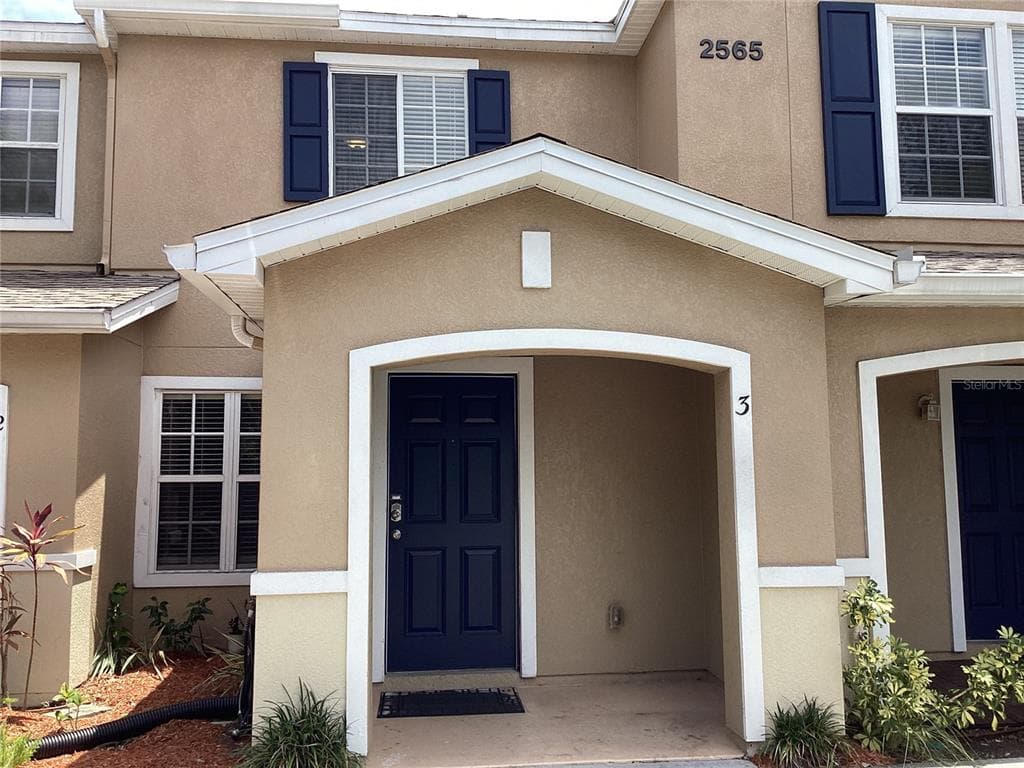 2565 HARN BOULEVARD UNIT 3