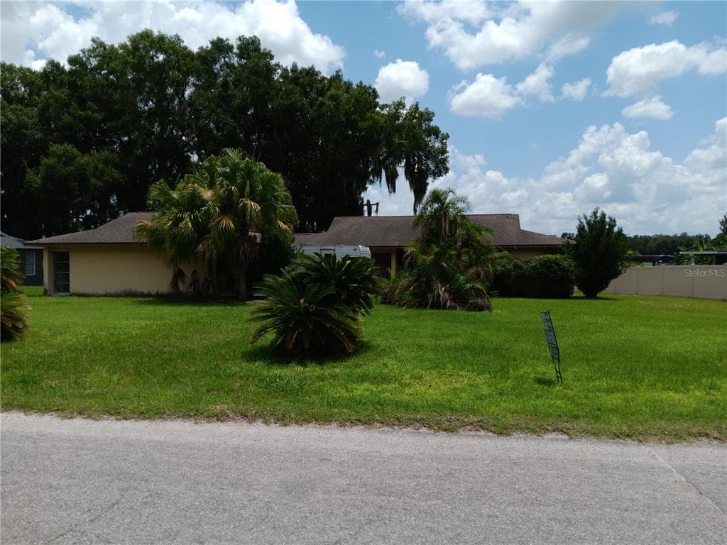 3754 LAKE JOYCE DRIVE LAND O LAKES, FL 34639
