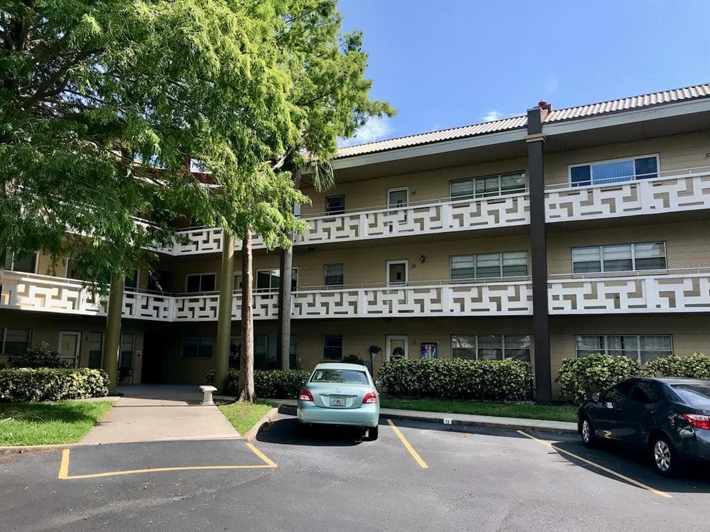 2417 PERSIAN DRIVE UNIT 33 CLEARWATER, FL 33763