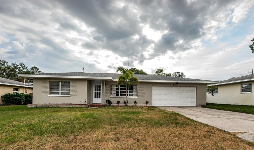 1506 PRICE CIRCLE CLEARWATER, FL 33764